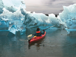 kayak-tracy-arm-icebergs-alaska.jpg