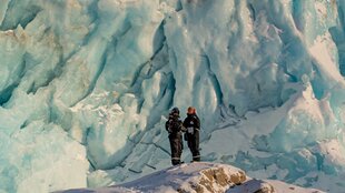 high-arctic-snowmobiling-expedition-spitsbergen-svalbard-adventure-nordenskiold-glacier.jpg