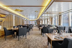 Fram Lindstom Restaurant (2)