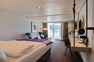 Roald Amundsen Suite With Balcony