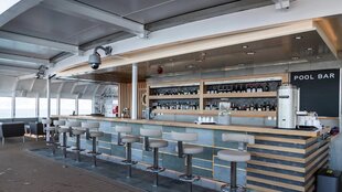 Roald Amundsen Pool Bar