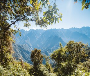 peru-inca-trek-andes-mountains-amazonas.jpg