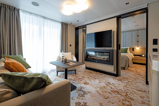 Premium Suite Lounge - SH Vega