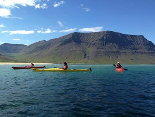 fjord-discovery-kayakers-iceland-isafjordur-paddling-adventure.jpg