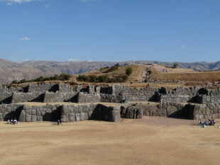 Sacsayhuaman