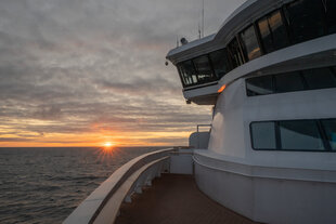 MS Fritjof Nansen in Canada - Kim Rormark - HX Expeditions