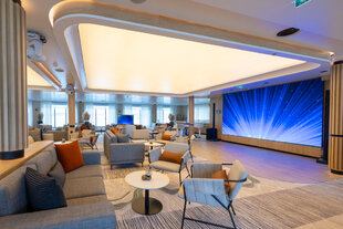 minerva-observation-lounge-polar-vessel.jpg