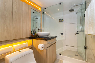 Grand Majestic Bathroom