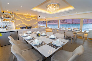 Grand Majestic Dining Area