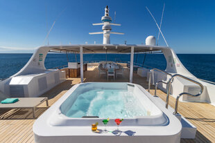 Galapagos Sea Star Jacuzzi