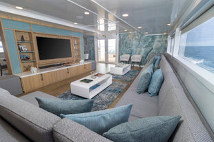 Galapagos Sea Star Lounge