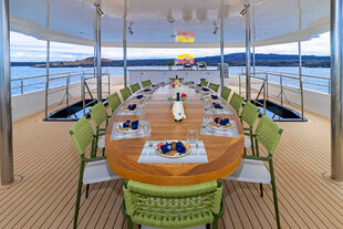 Tribute's al fresco Dining Area