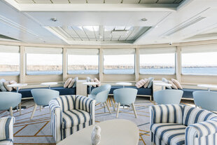 Expedition Lounge, Santa Cruz II, Clara Tuma