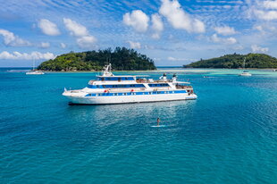 Paddleboarding in the Seychelles with M/Y Pegasos