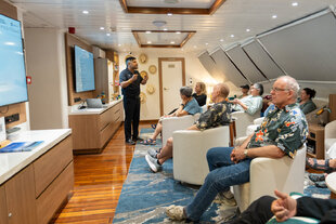 Delfina Lounge, Linblad Expeditions
