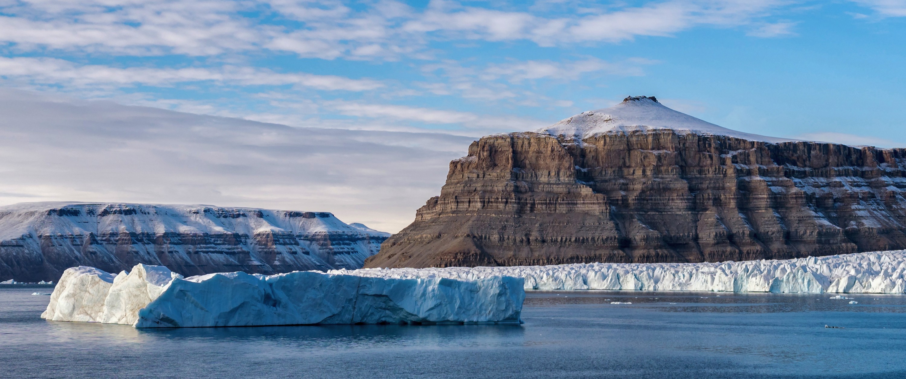 Croker Bay - Northwest Passage - HX Expeditions - John Chardine
