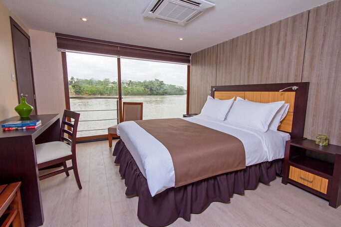 Amazon River Cruise Anakonda Ecuador standard double cabin