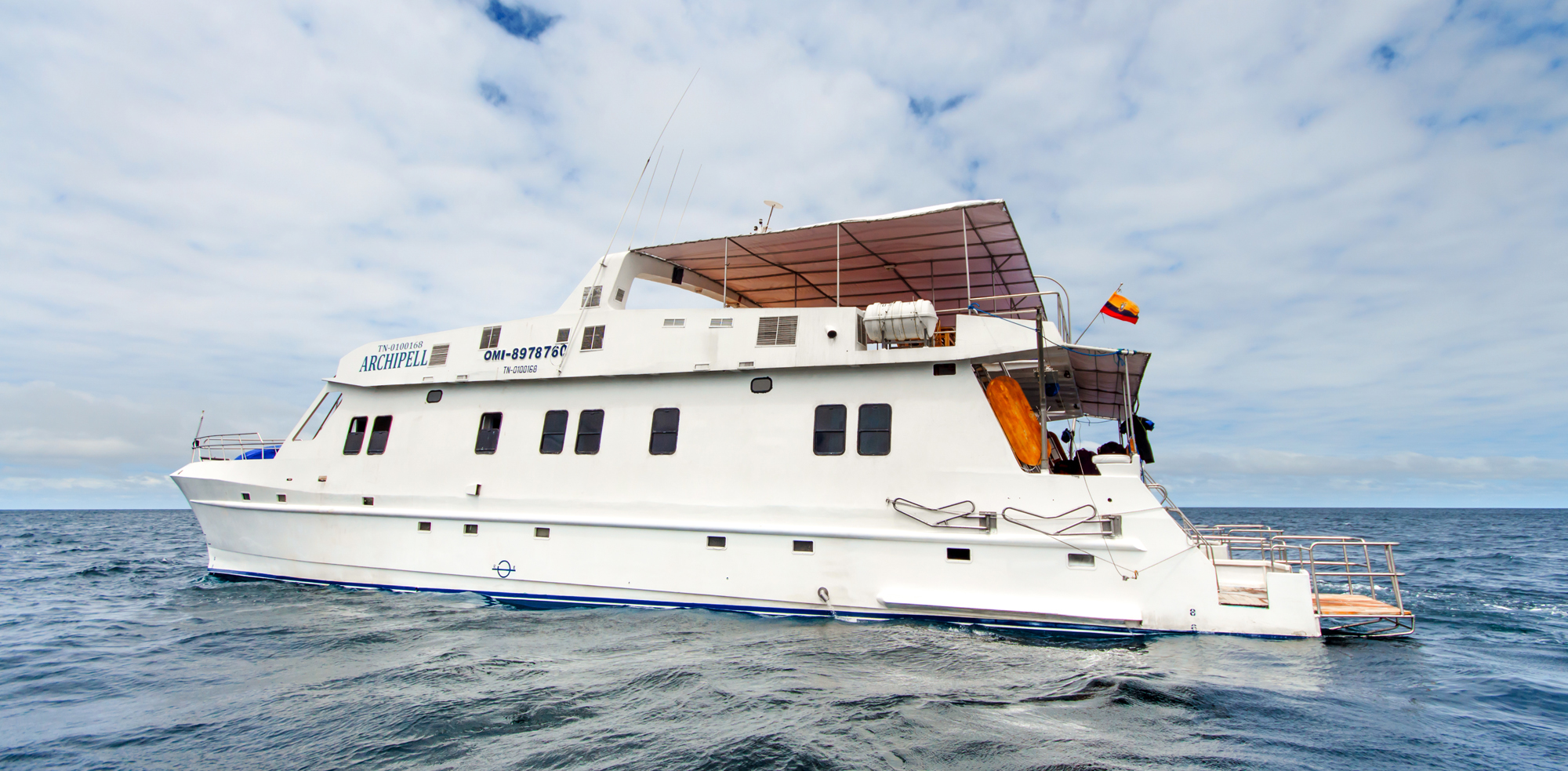 Archipel 1 Galapagos island cruise catamaran