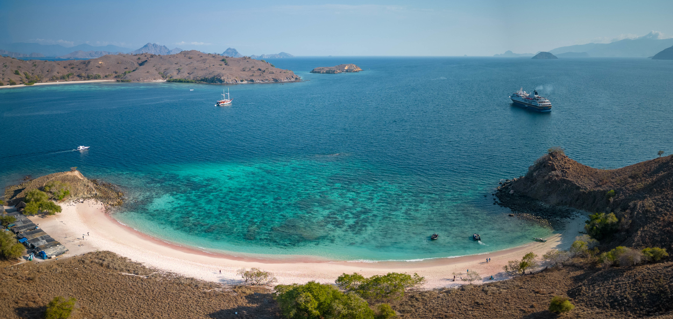 Pink Beach in Komodo National Park - S Bradley 