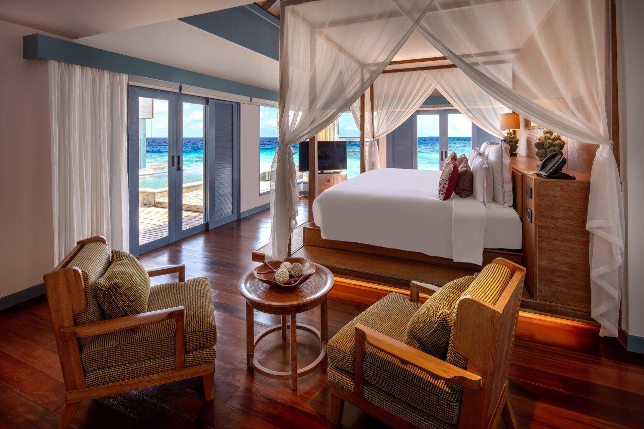 Overwater Residence Bedroom - Raffles Maldives Meradhoo