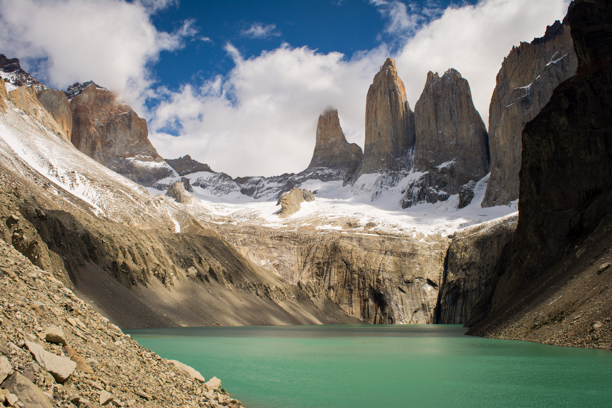 tour las torres del paine