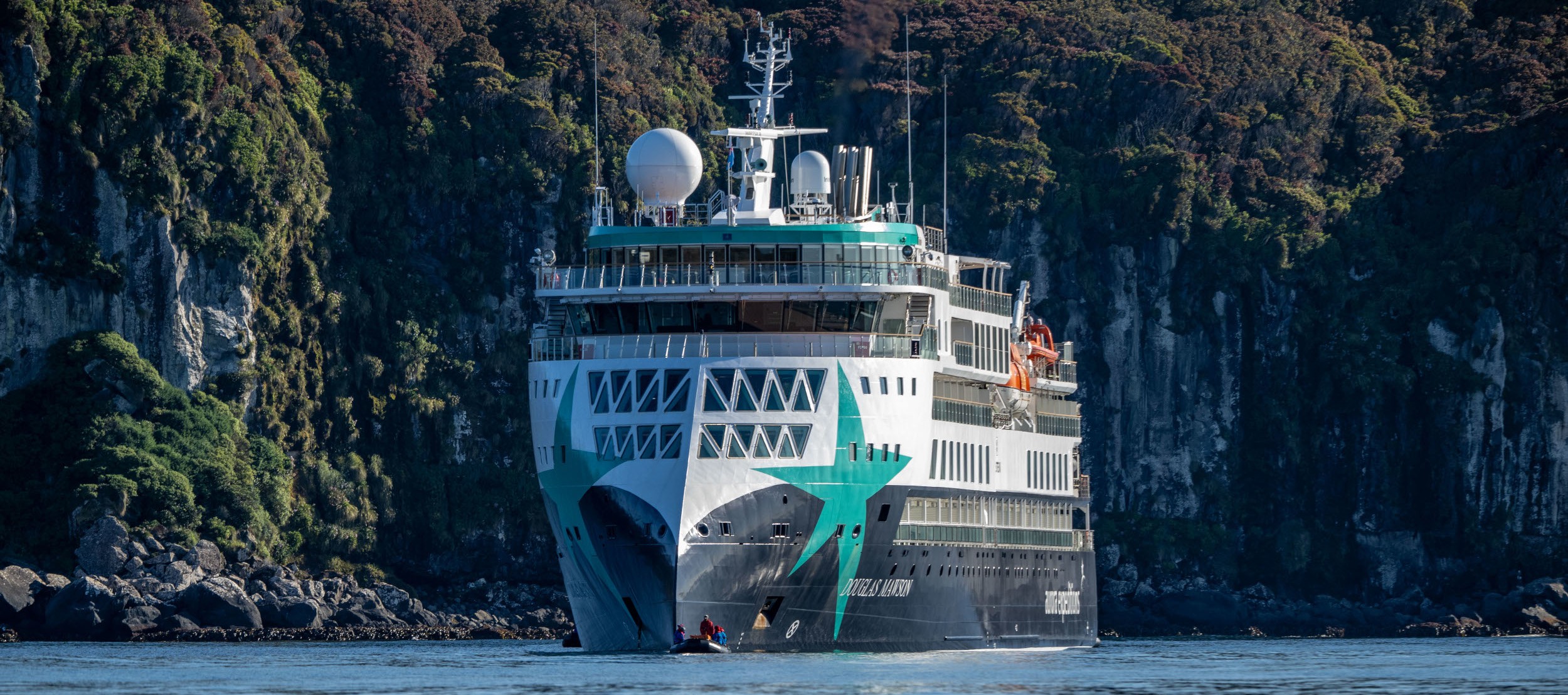 Douglas Mawson in the Subantarctic Islands - Martin Gregus