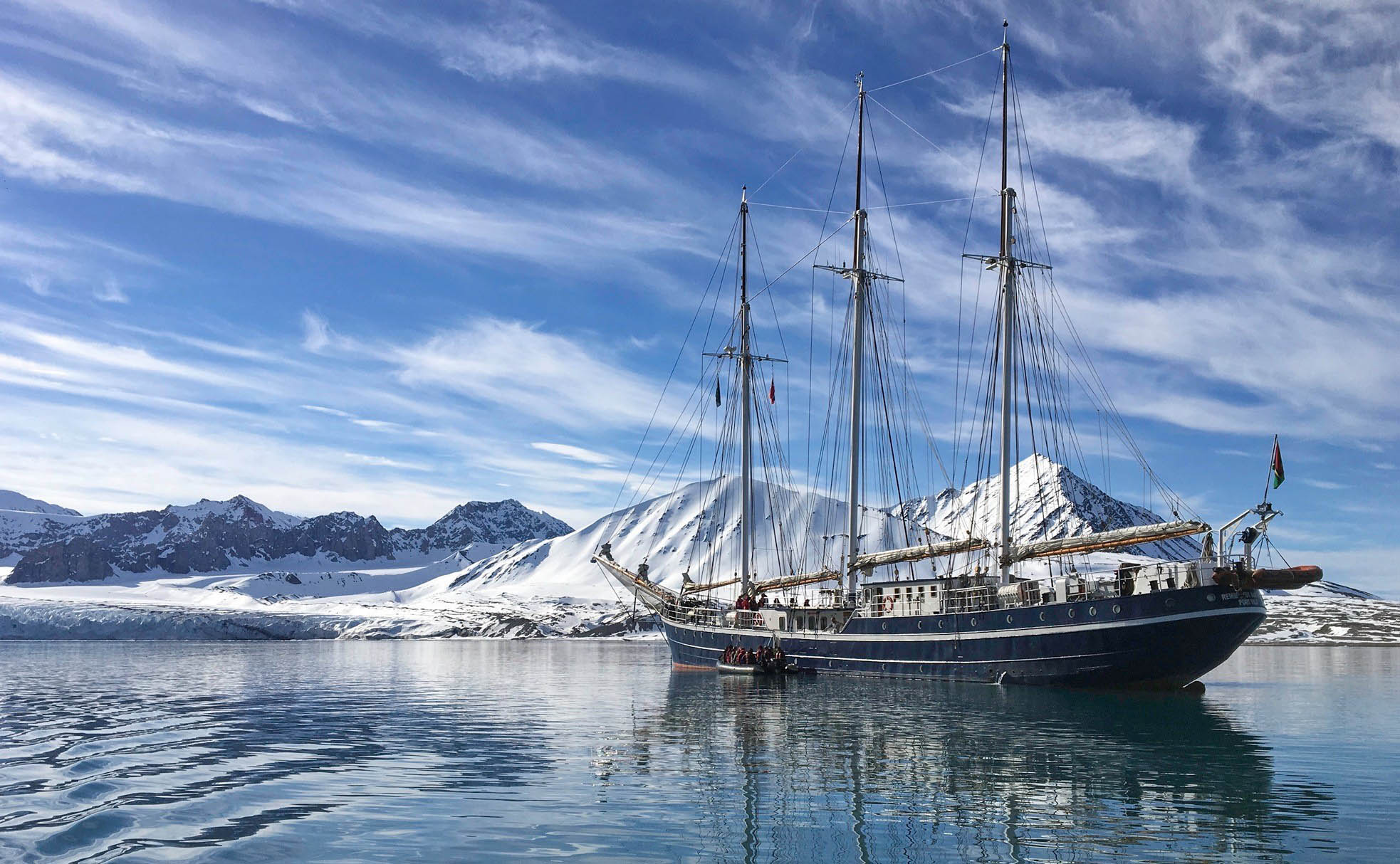 polar bear sailing yacht