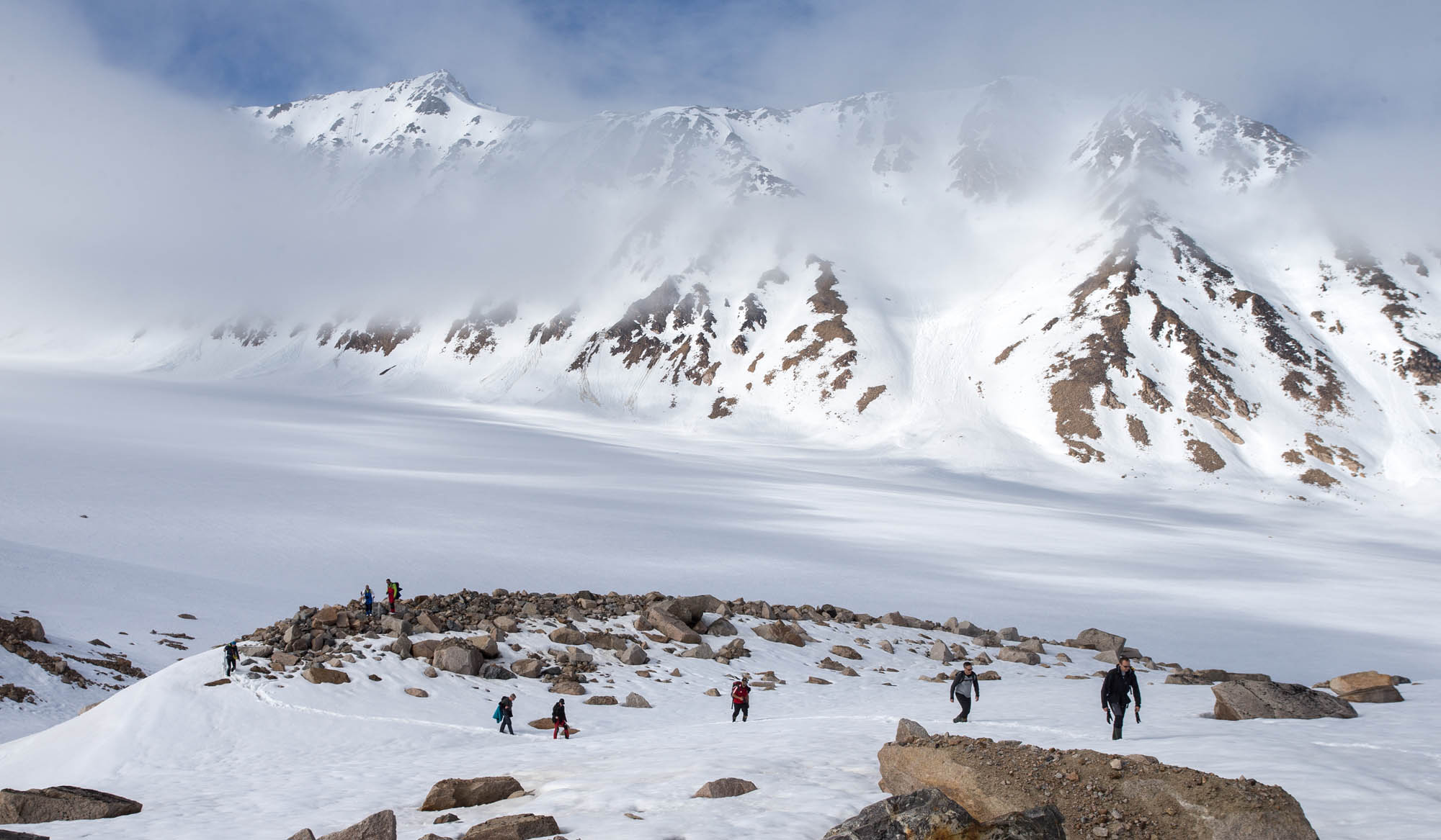 Hiking in Spitsbergen - Jordi Plana
